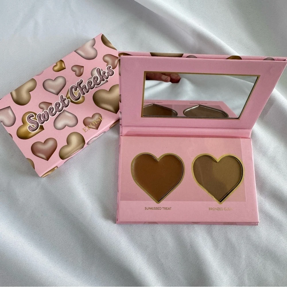 Eloise Sweet Cheeks Heart-Shaped Bronzer Duo  Fair-Medium